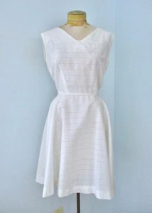 Abito gonna svasata a cerchio vintage anni 60 70 bianco cotone aderente occhielli pizzo righe L/XL - Foto 1 di 6