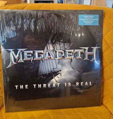 Megadeth The Threat Is Real SEALED MINT Colored Vinyl 2015 UMC  - Image 1 of 4
