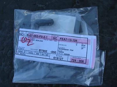 Nuevo sello de tapa de goma OEM '90-'93 Mazda Miata - FEA7-13-104 Foto 1 de 1