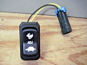 John Deere RE198505 Toggle Rocker Switch - Picture 1 of 7