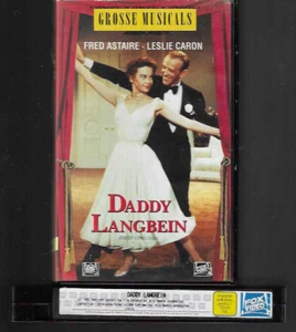 Fred Astaire  Leslie Caron   DADDY LANGBEIN   Große Musicals   VHS Rarität - Foto 1 di 2
