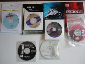 Manuels et CD pour cartes mères et autres produits - Photo 1/4