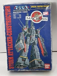 Macross SDF1 Storm Attacker-Construction 1/8000 Bandai Figure Model Kit Robotech - Picture 1 of 8