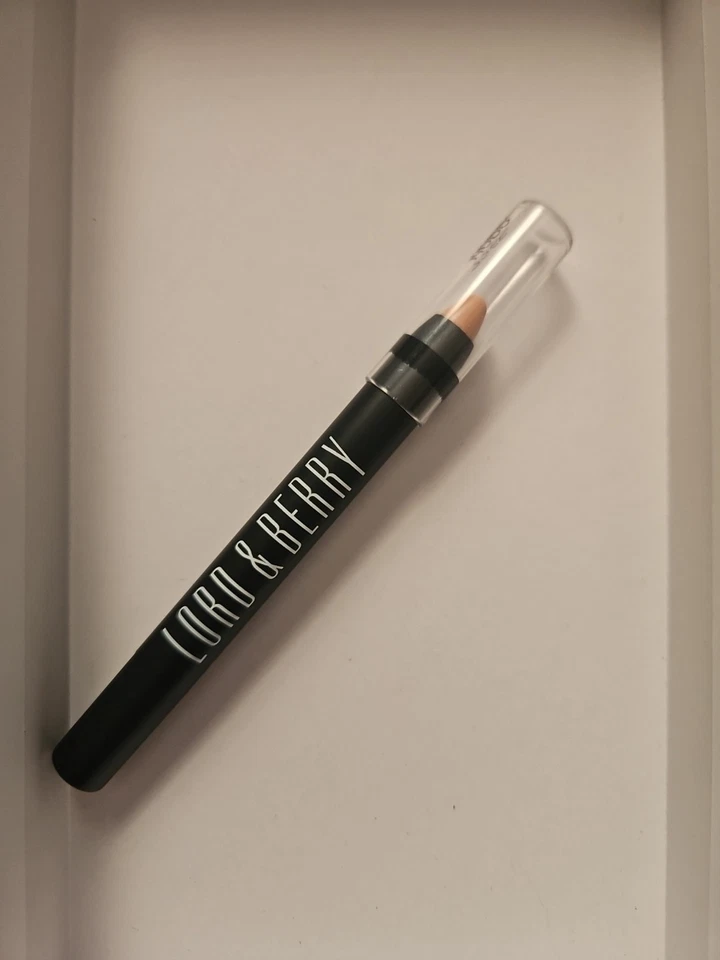 Lord & Berry 20100 Crayon Shining Lipsticks Intense Color - Nudo - Image 1 of 1