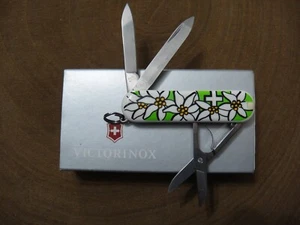 Victorinox Knife Classic Edelweiss Lime GR 54723 Discontinued New in Box - Picture 1 of 7