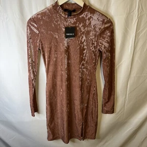 Forever 21 Womens Velvet Feel Bodycon Long Sleeve Pink Dress Size Small New - Picture 1 of 4