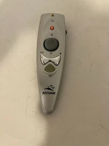 Keyspan TSAM-004 Laser Pointer Power Point Presentation Pointer Remote Control - Picture 1 of 3