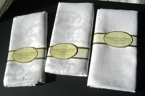NIP Lot of 12 Kensington Luxury Damask Napkins Avon Home 20x20 Snow White - Picture 1 of 9