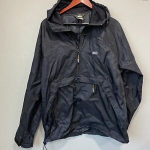 REI Womens Jacket Medium M Black Hooded Pockets Athletic Rain Coat S18