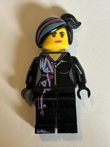 The LEGO Movie WYLDSTYLE w/o HOOD minifigure from Lego Movie Press Kit - Picture 1 of 3