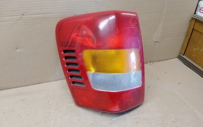 Jeep Grand Cherokee 2002 lado izquierdo luz trasera lámpara a través del 11/11/01      Foto 1 de 4