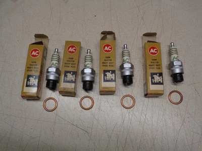 NOS Set 4 AC TC83  Farm Tractor Heavy Duty Spark Plugs - Image 1 of 4