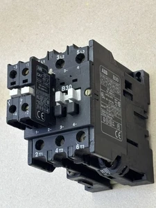 ABB B30 ABB Contactor B30 with 2x ABB CA7 contact check pictures attached - Picture 1 of 17