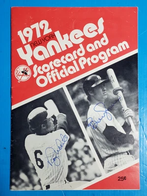 SIGNED 1972 NEW YORK YANKEES SCORECARD-MURCER/WHITE vs TWINS-JIM PERRY-MUNSON HR - Image 1 of 4