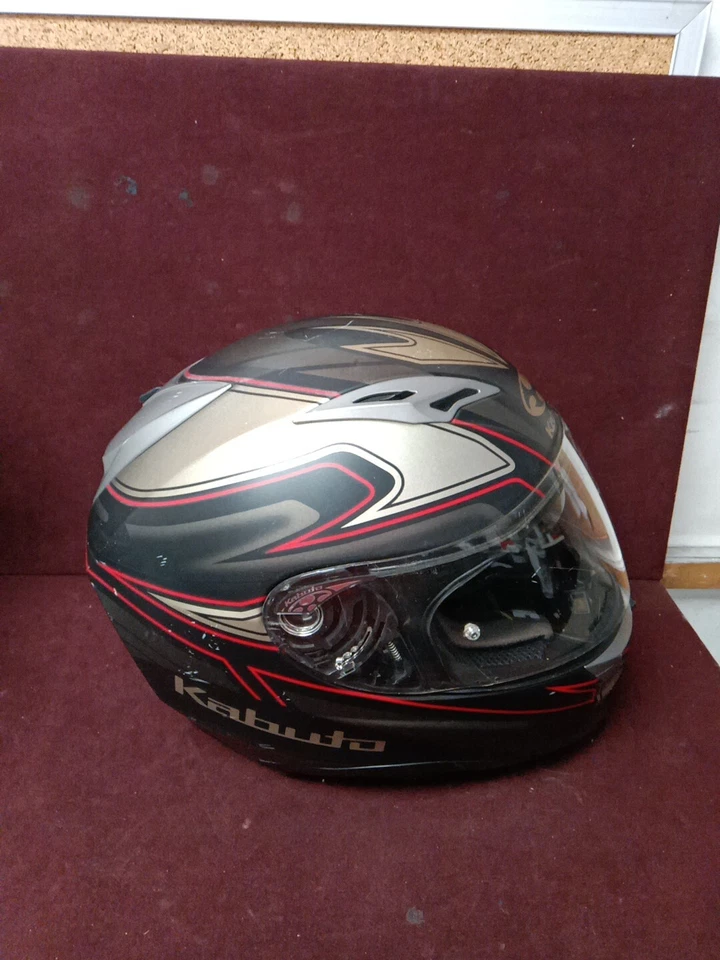 Б/у мотоциклетный шлем Kabuto Kamui средний - Изображение 1 из 4