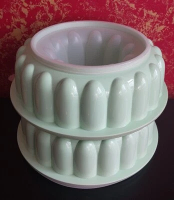 Set of 2 Vintage TUPPERWARE Mint Green Gelatin Ring Party Catering Jello Mold  - Image 1 of 4