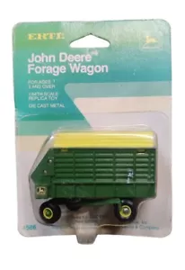 John Deere New ERTL Farm Covered Forage Silage Hay Wagon 1:64 - Trailer Cart Toy - Picture 1 of 2