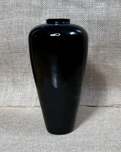 Vintage Black Glass Vase 6 1/2 Inch Sleek Goth Witch Core Minimalist Neutral - Picture 1 of 7
