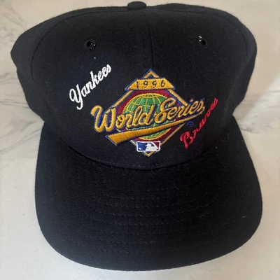 Chapéu de beisebol Atlanta Braves 1996 World Series (Braves/Yankees) - Imagem 1 de 4