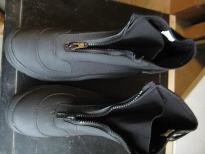 Frogg Toggs 漂流靴男式 11 码 — 第 1/4 张图片