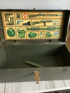 G.I Joe Adventure Footlocker 1975 plástico vintage - Imagen 1 de 16