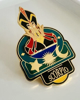 Vintage 2002 Disney Aladdin Jafar Scorpio 3D pin - Signs Of The Zodiac -November - Image 1 of 4