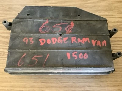 1993 Dodge Ram Van 1500 módulo de controle de motor 56027850 - Imagem 1 de 4