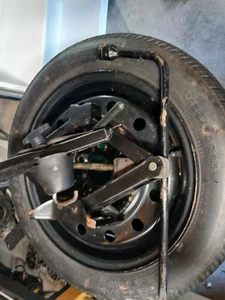 1998 Ford Taurus Spare Tire Set And Jack  - Picture 1 of 5