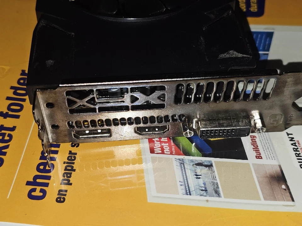 AMD XFX RX 2GB GDDR5 Graphics Card Double Dissipation DVI HDMI DP - Image 1 of 4