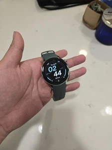 OnePlus Watch 2 Smartwatch - Radiant Steel 46mm - Photo 1 sur 5
