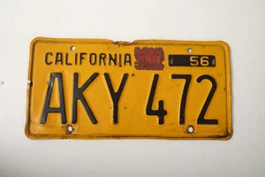 Placa de licencia de California (A4R) 1956 (JSF6) AKY 472 amarillo negro 1957 etiqueta - Imagen 1 de 5
