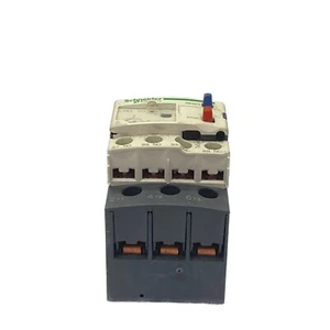 Telemecanique 4-6A 690V 3 Pole Thermal Overload Relay LRD 10 - Picture 1 of 6