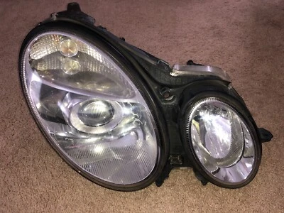 FARO XENÓN LATERAL DERECHO MERCEDES-BENZ CLASE E E220 2003 - 2006 154360-01 Foto 1 de 4