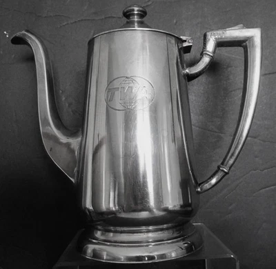 Cafetera TWA Trans World Airlines 1968 placa de plata 32 onzas Foto 1 de 4