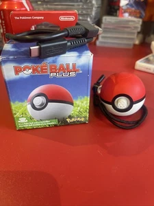 Nintendo Switch Pokeball Plus Motion Controller Pokémon Game Accessory Boxed - Picture 1 of 7