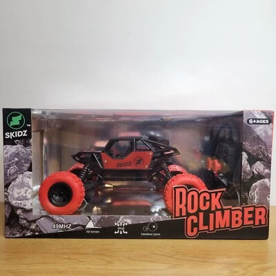 Skidz RC Rock Climber 1:24 Scale Radio Control Truck 49Mhz New - Image 1 of 4