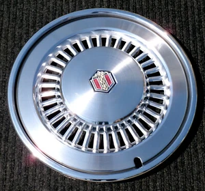 One NICE Genuine 1977 Chevy Chevelle Malibu El Camino 15" Hubcap Wheel Cover OEM - Picture 1 of 9