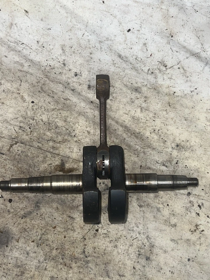 CRANKSHAFT FOR DOLMAR CHAINSAW 123  Oem - Image 1 of 4
