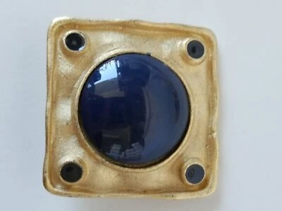 Square Metal Buttons Blue Circle Design With Shanks 1-Piece - Image 1 of 4