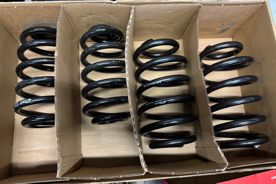 Комплект пружин катушки Audi A4 B6 & B7 Eibach Pro - Изображение 1 из 1