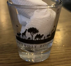 Instituto Zoológico de Detroit - Shot Glass - Imagen 1 de 4