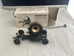 BRITAINS 1718 SEARCHLIGHT ON CHASSIS BOXED - Bild 1 von 14