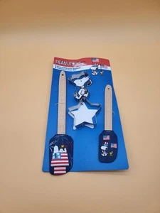 Peanuts New 4 Pc Silicone Spatula & Cookie Cutter Set 4th Of July Theme  - Picture 1 of 11