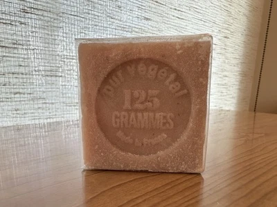 Jabón L’Occitane Pur Végétal Rose Bonne Mere 125 g Foto 1 de 3