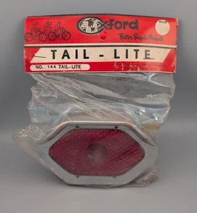 Accesorio LUZ TRASERA Bicicleta Vintage - Original Nuevo de Lote Antiguo para Sting-ray y Otros - Imagen 1 de 3