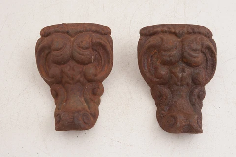Pair Cast Iron Bath Tub Hardware Ornate Feet 6" (A5L) Slavage Parts Scroll Deco Cover