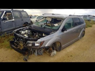 Used Front Left Exterior Door Handle fits: 2018 Dodge Journey assembly door fron - Imagem 1 de 4