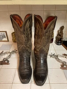 LUCCHESE DARK BROWN WESTERN COWBOY DANCEHALL RANCH RODEO BOOTS VINTAGE USA 8 EE - Picture 1 of 15