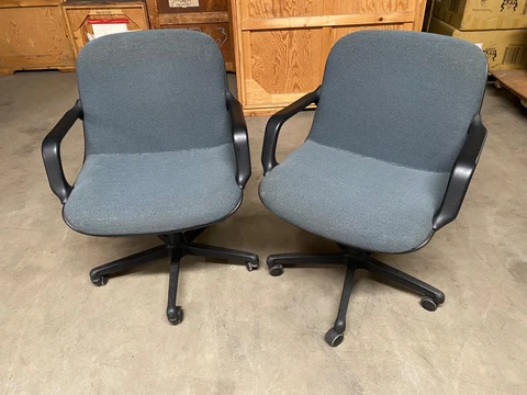 Swivel Chairs by Charles Pollock for Comforto Cover