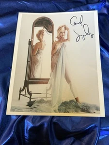 Carol Lynley signed 8x10 Foto handsigniert - Bild 1 von 7
